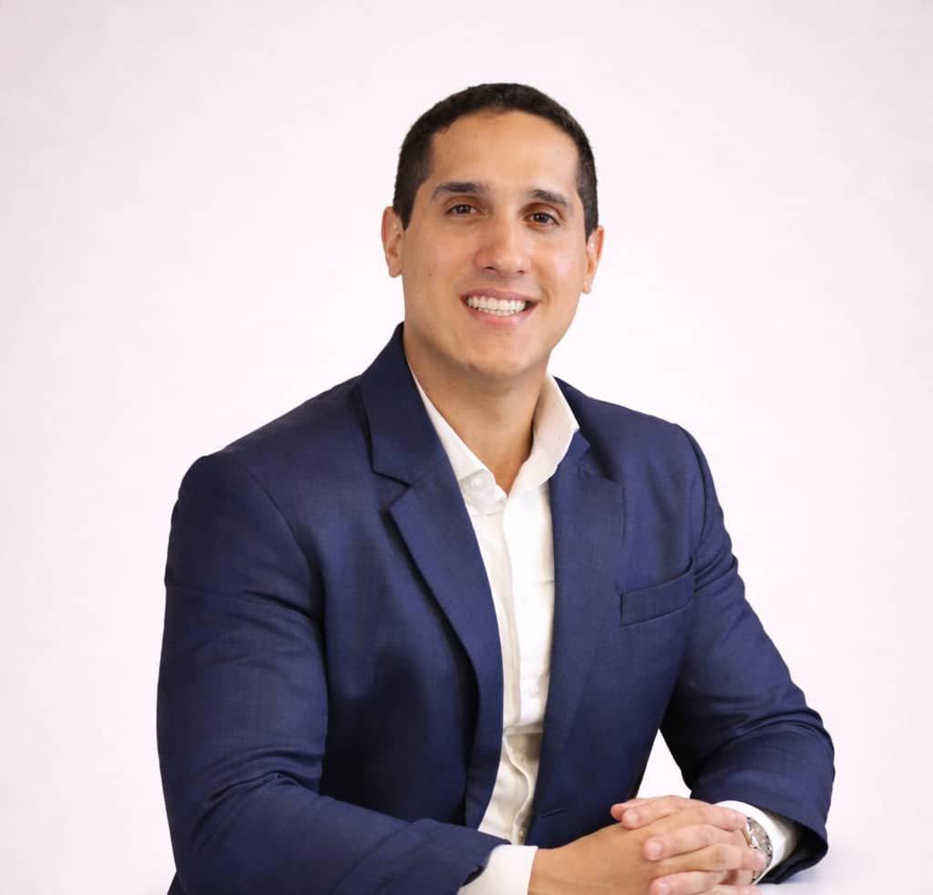 Dr. Alexandre Mendes
